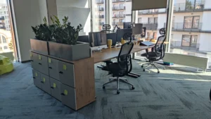 Tanie meble biurowe - zdjęcie tytułowe